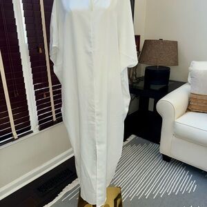 SHEIN White Curve Dress